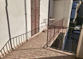 Terrazzo - Casa indipendente via Umberto I, 29, Lesegno - foto 21