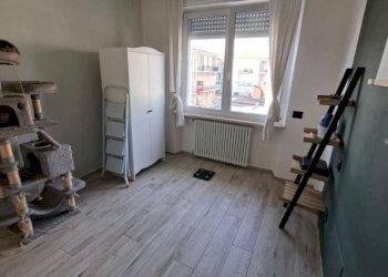 Camera da letto - Three-room apartment via 1 Alpini, Mondovì - photo 10