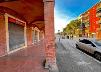 Zona - Negozio via Giuseppe Massarenti, 177, Bologna (zona Massarenti) - foto 3