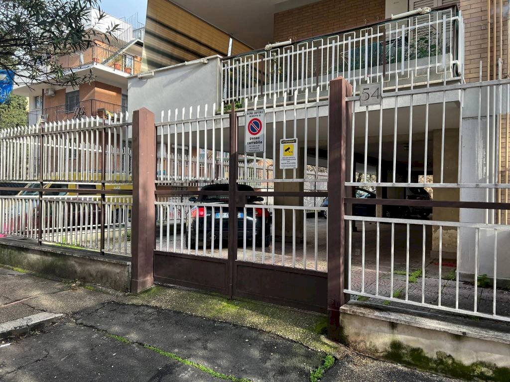 Ingresso - Box Roma - foto 2