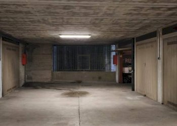 Box auto - Box strada del Lionetto, 16, Torino (zona Parella) - foto 5