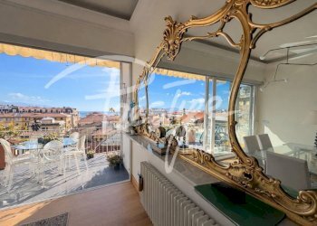 Interno non residenziale - Attico La Spezia (zona Centro Storico) - foto 7