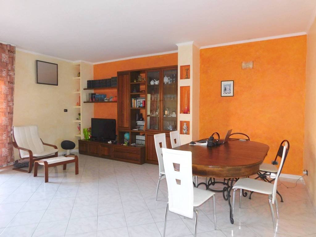 Salone - Quadrilocale via di Grotta Perfetta, Roma - foto 2