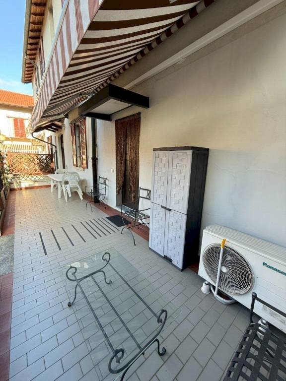 Terrazzo - Three-room apartment via Piave, Bollate - photo 3