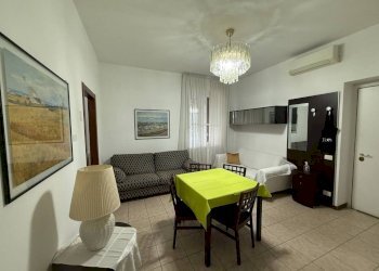 Salone - Trilocale via Piave, Bollate - foto 10