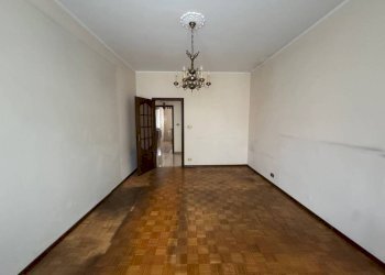Camera da letto - Trilocale via Saluzzo, 131, Pinerolo - foto 9