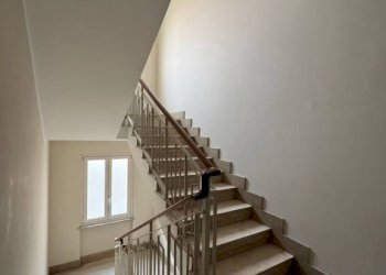 Interno palazzo - Three-room apartment via Saluzzo, 131, Pinerolo - photo 27