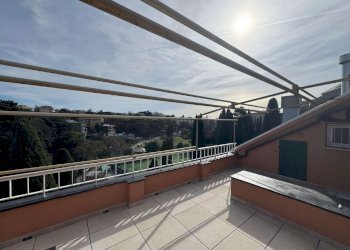 attico in locazione genova albaro viale francesco  - Attic viale Francesco Gambaro, Genova (neighborhood Albaro) - photo 3