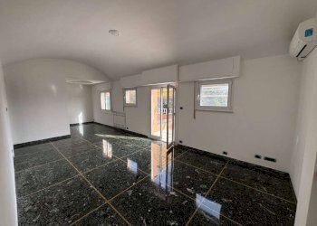 attico in locazione genova albaro viale francesco  - Attic viale Francesco Gambaro, Genova (neighborhood Albaro) - photo 4