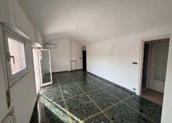 attico in locazione genova albaro viale francesco  - Attic viale Francesco Gambaro, Genova (neighborhood Albaro) - photo 5