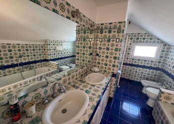 attico in locazione genova albaro viale francesco  - Attic viale Francesco Gambaro, Genova (neighborhood Albaro) - photo 16