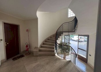 attico in locazione genova albaro viale francesco  - Attic viale Francesco Gambaro, Genova (neighborhood Albaro) - photo 18