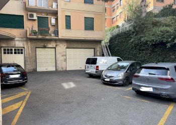 attico in locazione genova albaro viale francesco  - Attic viale Francesco Gambaro, Genova (neighborhood Albaro) - photo 20