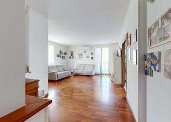 md2029-03262025_161649 - Semi-detached Villa via Albergati, Medicina - photo 5