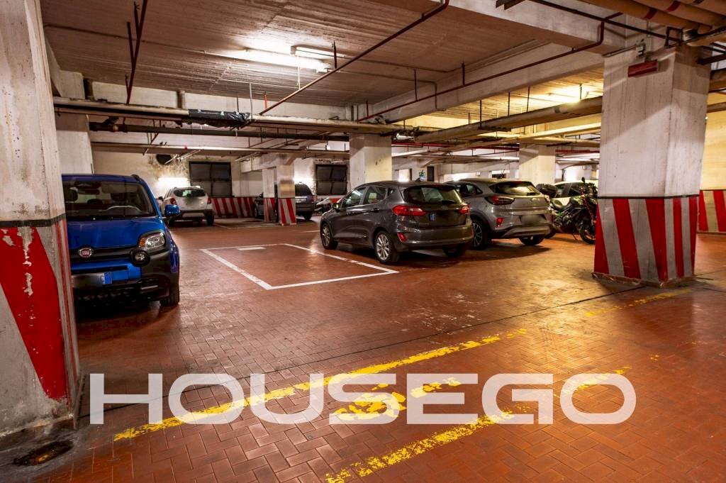 Posto macchina - Box via Antonio Cantore, 8g, Genova (zona Sampierdarena) - foto 2