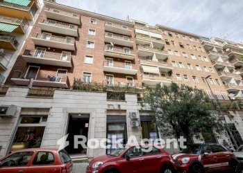 Shop via Fezzan, Roma - photo 17