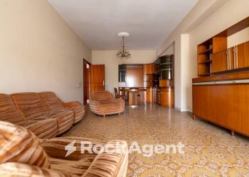 Trilocale via Conti di Loritello, 9/B, Catanzaro - foto 7