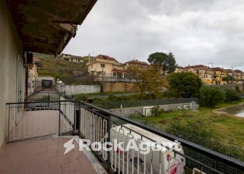 Trilocale via Conti di Loritello, 9/B, Catanzaro - foto 32