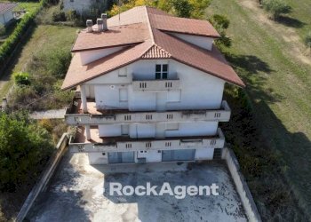 Vista - Villa via Archimede, 61, Sant'Egidio alla Vibrata - foto 3