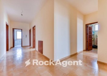 Appartamento via Giosuè Carducci, Gragnano - foto 9