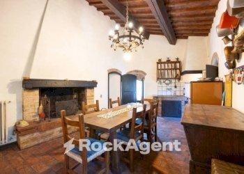 Stabile - Palazzo strada Comunale di Catignano, Gambassi Terme - foto 10