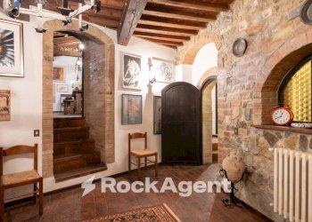 Stabile - Palazzo strada Comunale di Catignano, Gambassi Terme - foto 21