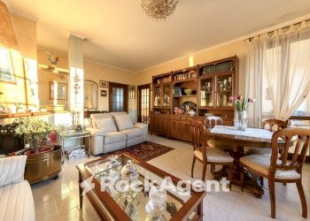 Salone - Trilocale via Alfredo Catalani, 73, Settimo Milanese - foto 2