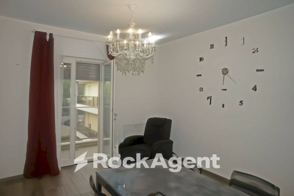 Studio - Bilocale via Annibale Maria di Francia, 11, Matera - foto 3