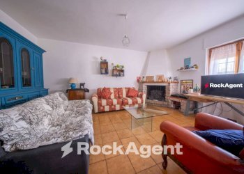 Casa indipendente via Francesco Cossiga, 180, Siligo - foto 5