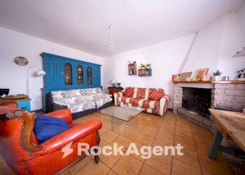 Casa indipendente via Francesco Cossiga, 180, Siligo - foto 1