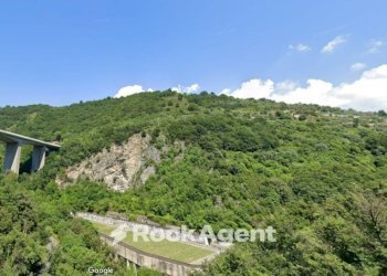 Terreno agricolo salita Sant'Antonino, Genova (zona Marassi) - foto 1