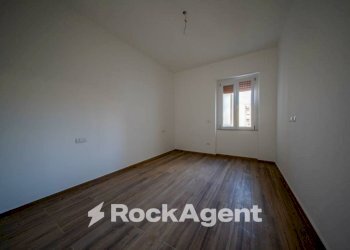 Camera da letto - Quadrilocale via Leonardo da Vinci, 54, Alghero - foto 17