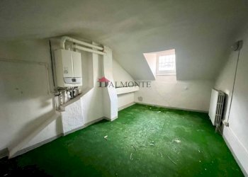 Stanza non arredata - Four-room apartment via Giuseppe Garibaldi, Bologna (neighborhood Colli) - photo 25