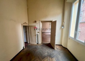 Camera da letto - Office via Giuseppe Garibaldi, Bologna (neighborhood Colli) - photo 5