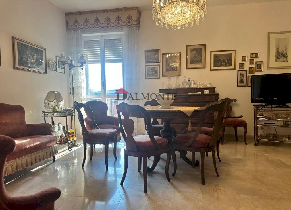 Salone - Appartamento viale Antonio Gramsci, Modena (zona Crocetta) - foto 3