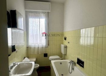 Bagno - Appartamento viale Antonio Gramsci, Modena (zona Crocetta) - foto 8