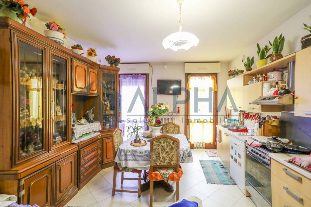 Cucina - Appartamento via Sibilla Aleramo, Mercato Saraceno - foto 2