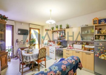 Cucina - Appartamento via Sibilla Aleramo, Mercato Saraceno - foto 1