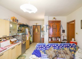 Salone - Appartamento via Sibilla Aleramo, Mercato Saraceno - foto 5