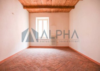 Camera da letto - Bilocale via Giuseppe Garibaldi, Dovadola - foto 2