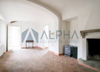 Cucina - Quadrilocale via Giuseppe Garibaldi, Dovadola - foto 4