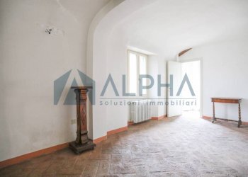 Cucina - Quadrilocale via Giuseppe Garibaldi, Dovadola - foto 5