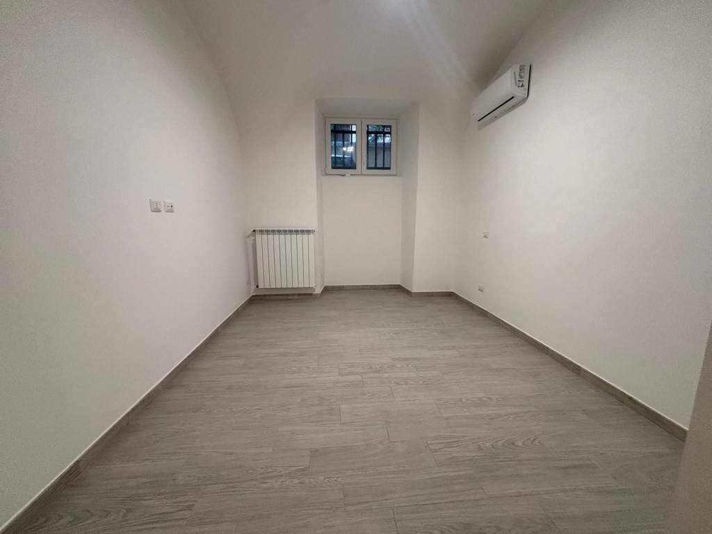 Camera da letto - Terreno non edificabile via Gaspare Spontini, Roma - foto 2