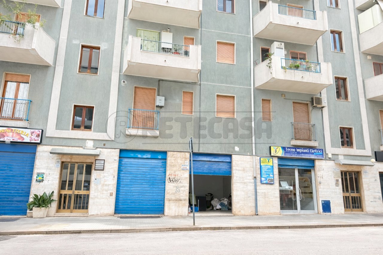 ChatGPT Image 14 feb 2026, 11_34_11.png - Locale Commerciale Via V. Veneto 56, Bisceglie - foto 1