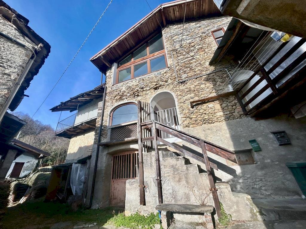 Semi-detached house Via Magnoletto, Condove - photo 1