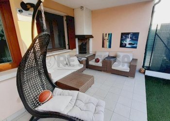 WhatsApp Image 2026-01-12 at 14.58.03 (1).jpeg - Quadrilocale Via Giulio Cesare 2, Desenzano del Garda - foto 7