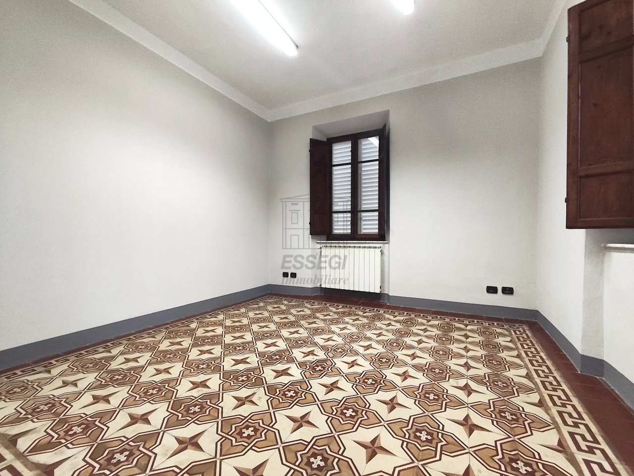 ufficio in circonvallazione2.jpg - Ufficio Via Pietro Paolini 154, Lucca - foto 3