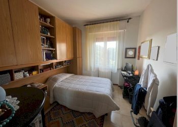 camera da letto 1 - Quadrilocale Via Fratelli Rosselli 4, frazione Ellera, Corciano - foto 13