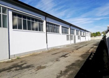 IMG_20190405_104819.jpg - Locale Commerciale Via Don Pietro Giordano, Orbassano - foto 14