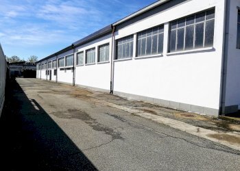 IMG_20190405_104913.jpg - Locale Commerciale Via Don Pietro Giordano, Orbassano - foto 15